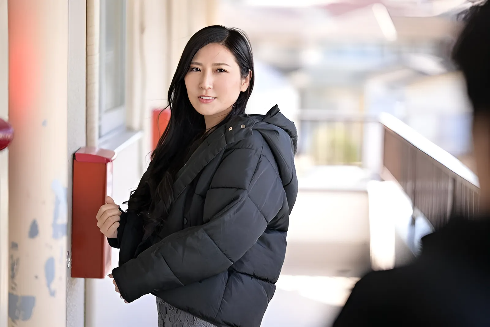 JUQ-342 隣人を私とセックスするように誘った